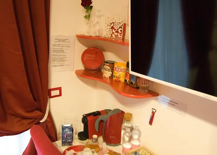 Affittacamere Etere In Prati 4*